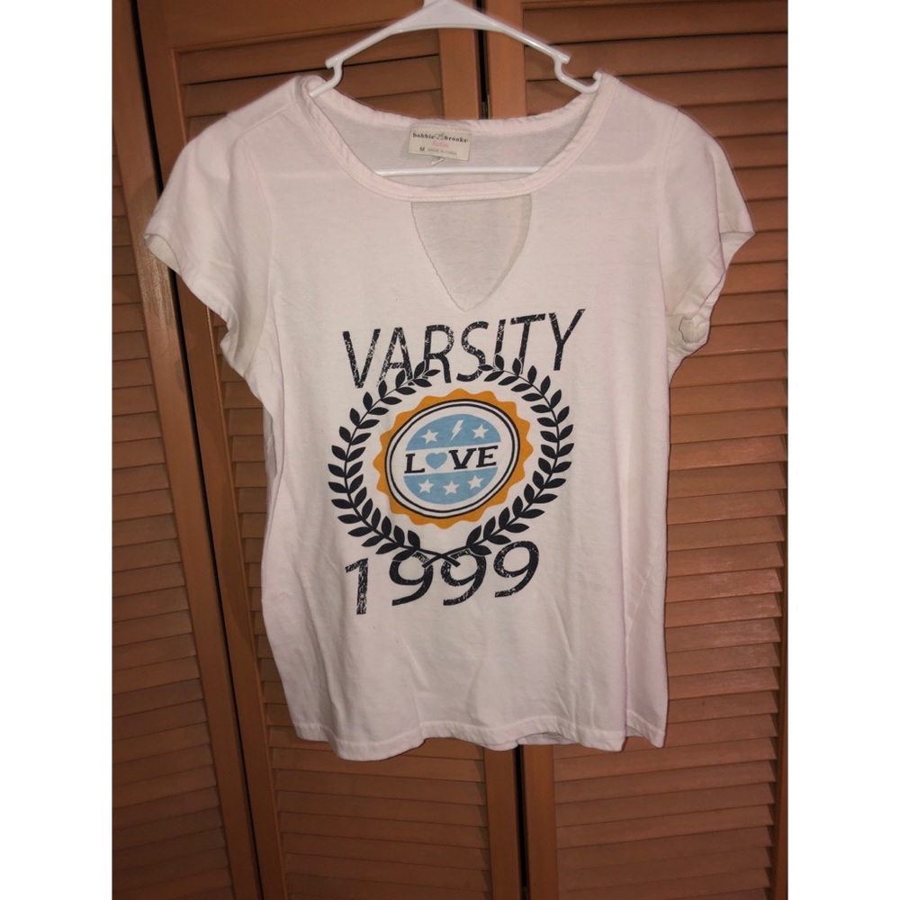 Printed v-neck shirt